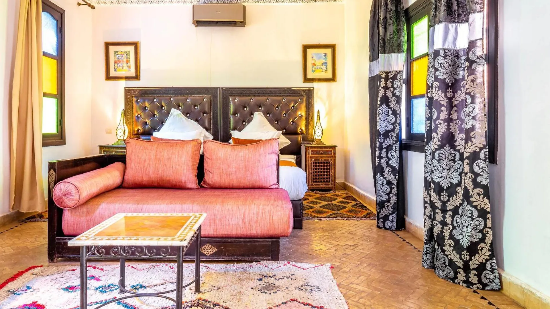 Hotel Kasbah Alili El Caïd Omar 2*,